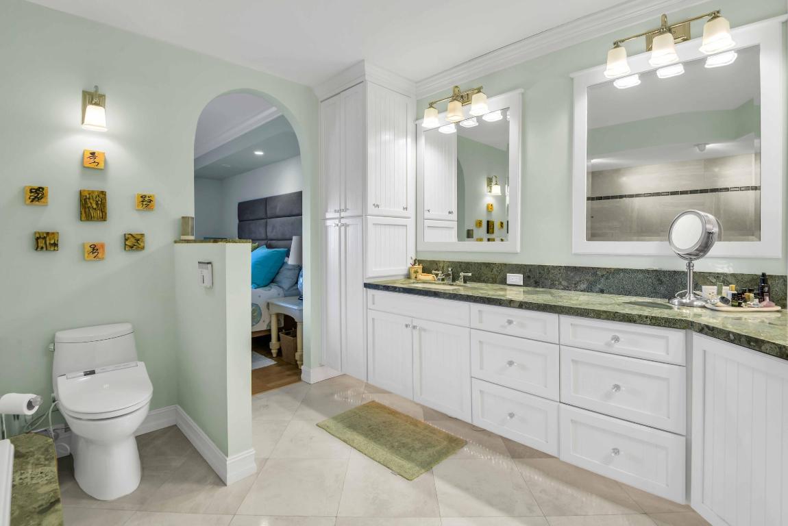 2000 S Ocean Boulevard Y11