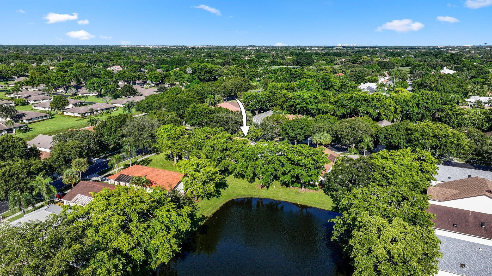 4847 Boxwood Circle