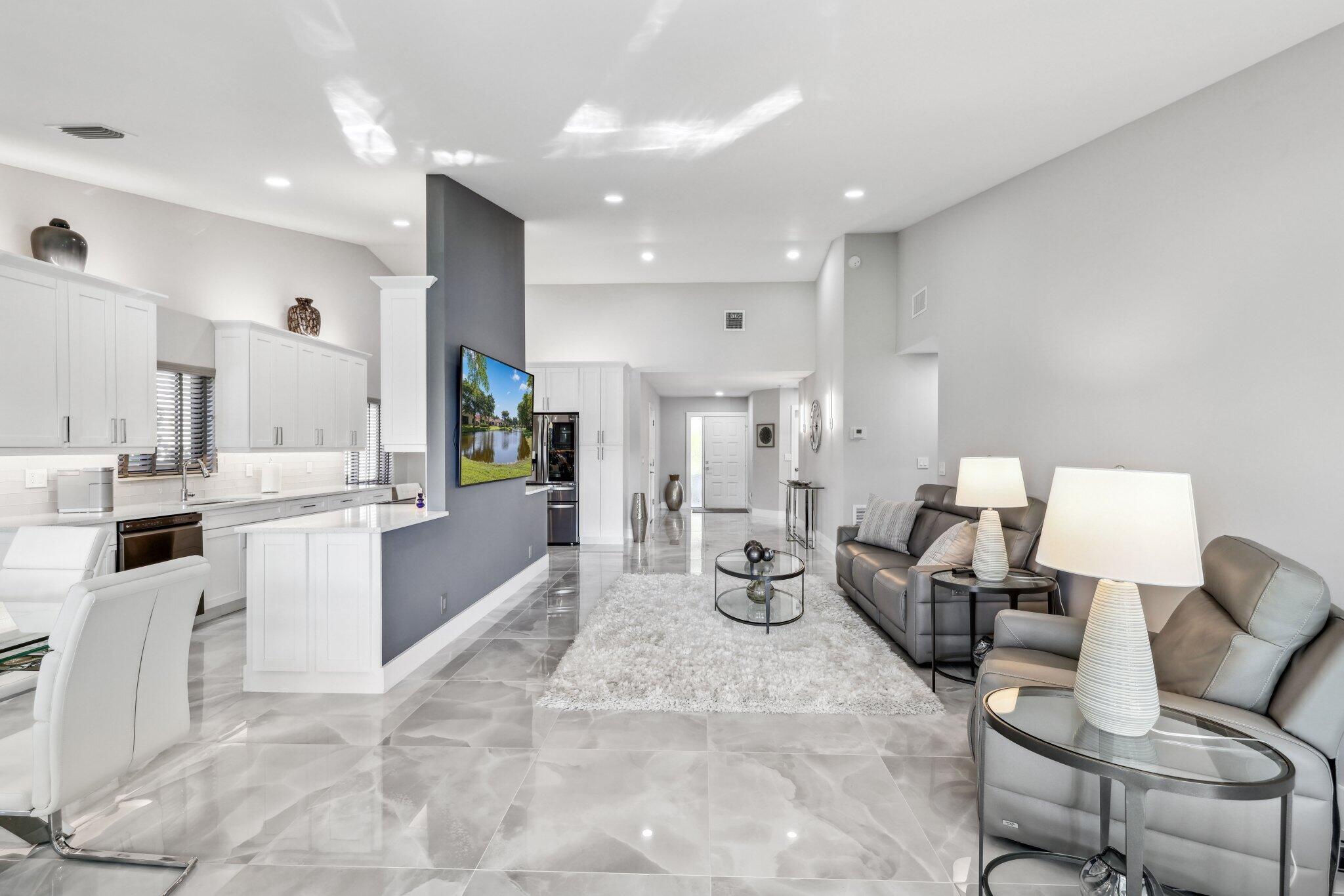 4847 Boxwood Circle