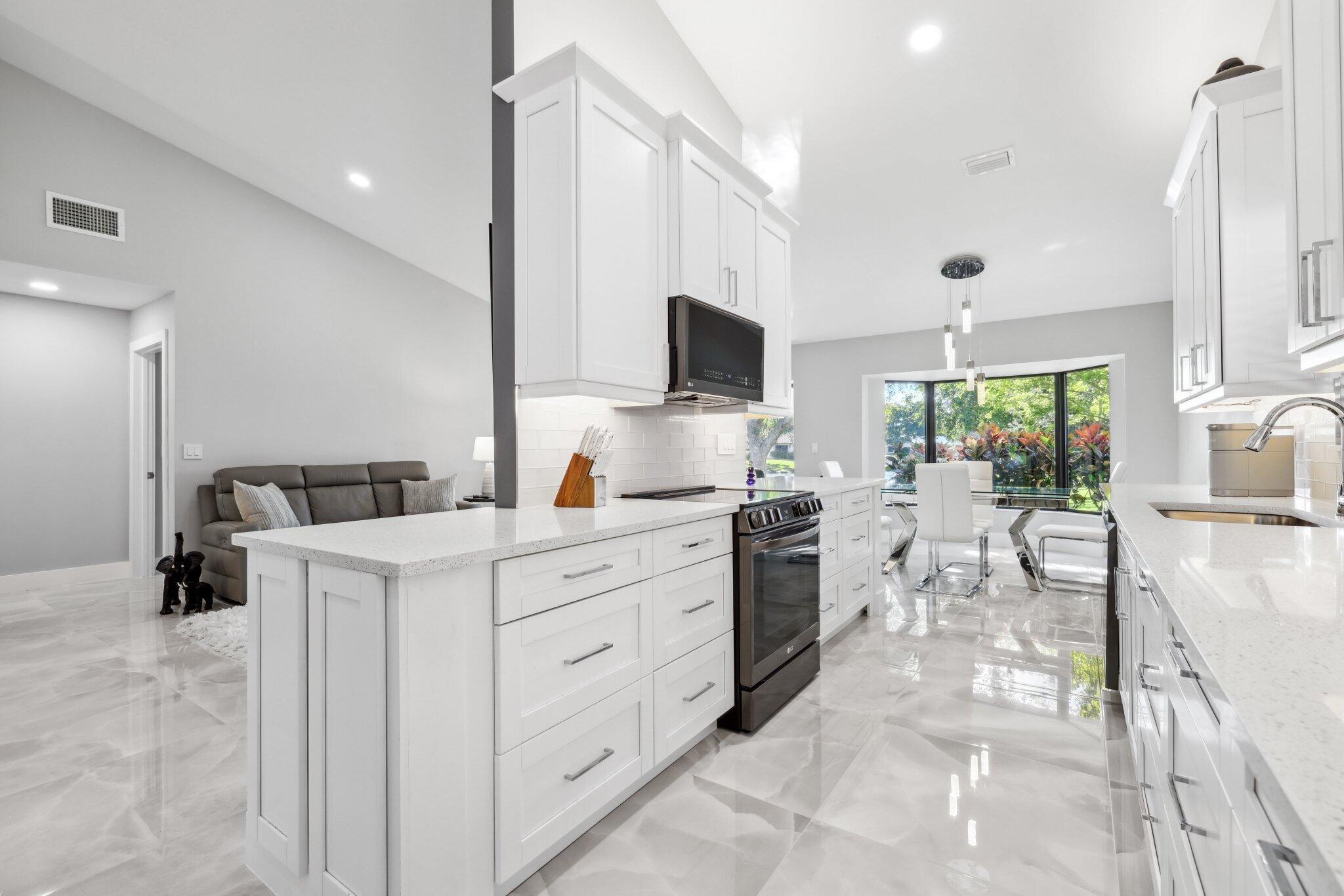 4847 Boxwood Circle