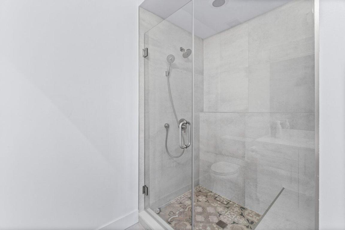 335 SE 6th Avenue 308