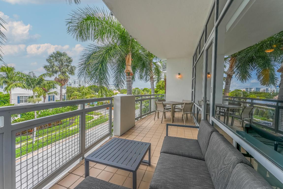 335 SE 6th Avenue 308