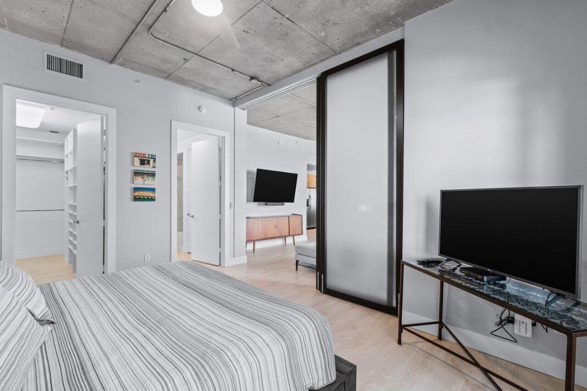 335 SE 6th Avenue 308