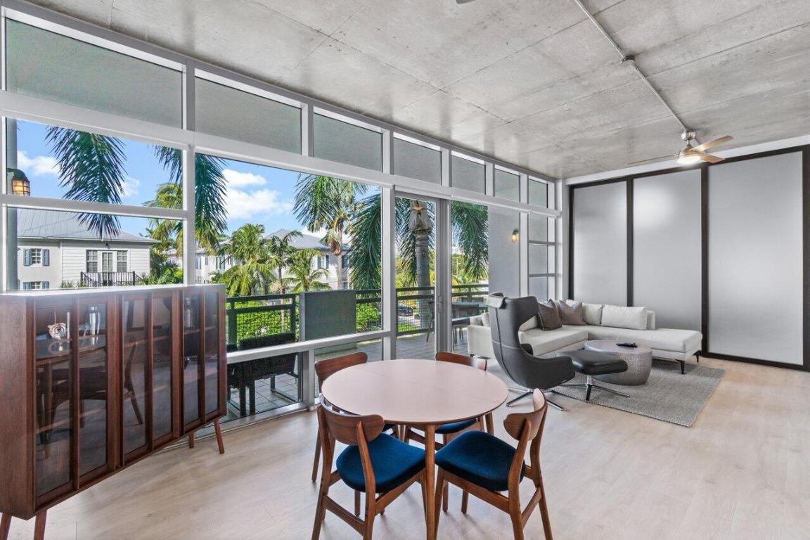 335 SE 6th Avenue 308