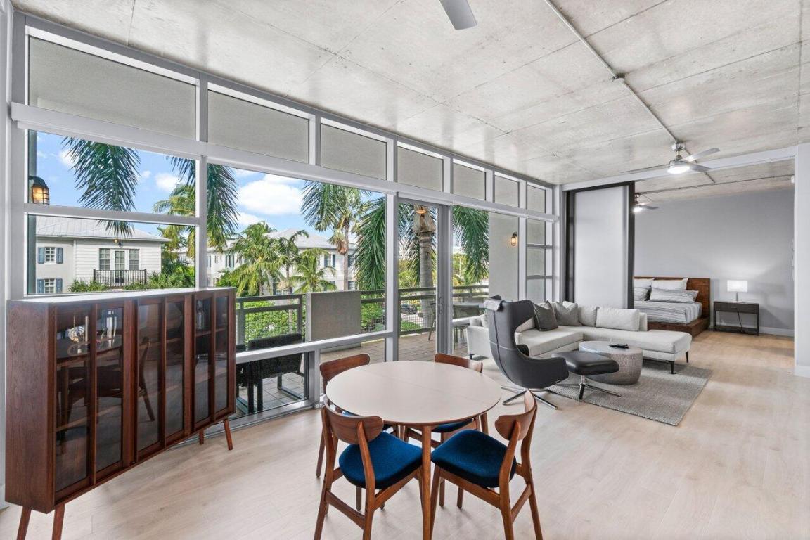 335 SE 6th Avenue 308