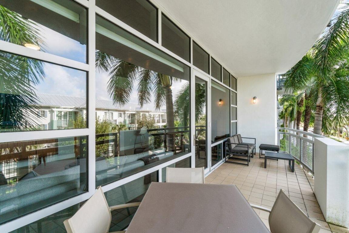 335 SE 6th Avenue 308