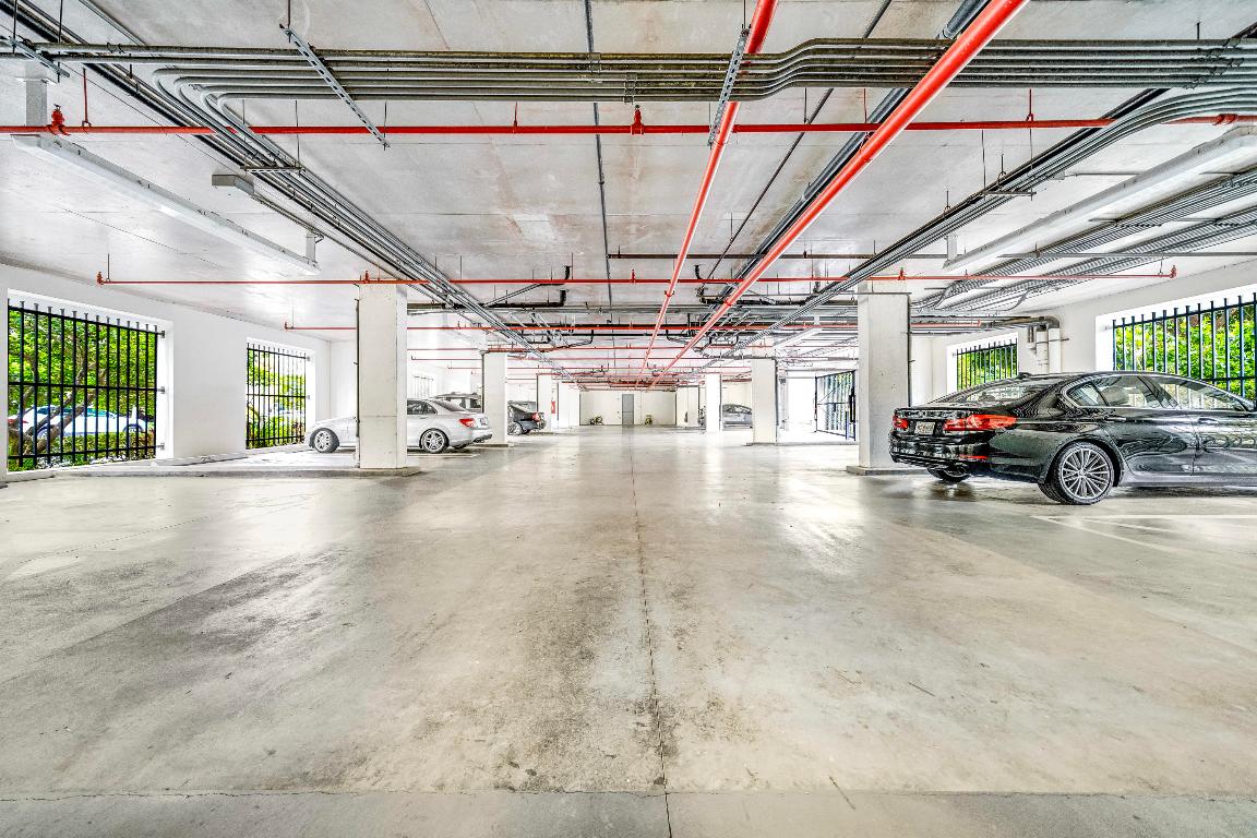 335 SE 6th Avenue 308