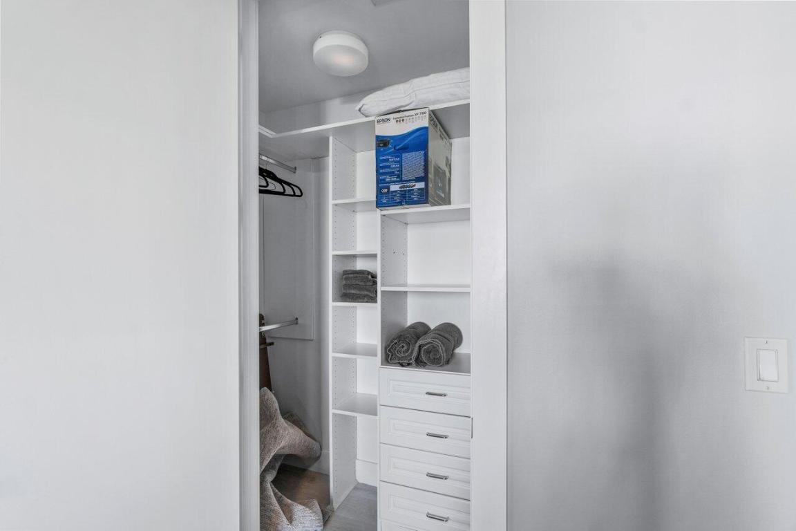 335 SE 6th Avenue 308