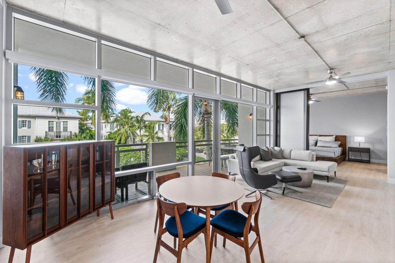 335 SE 6th Avenue 308