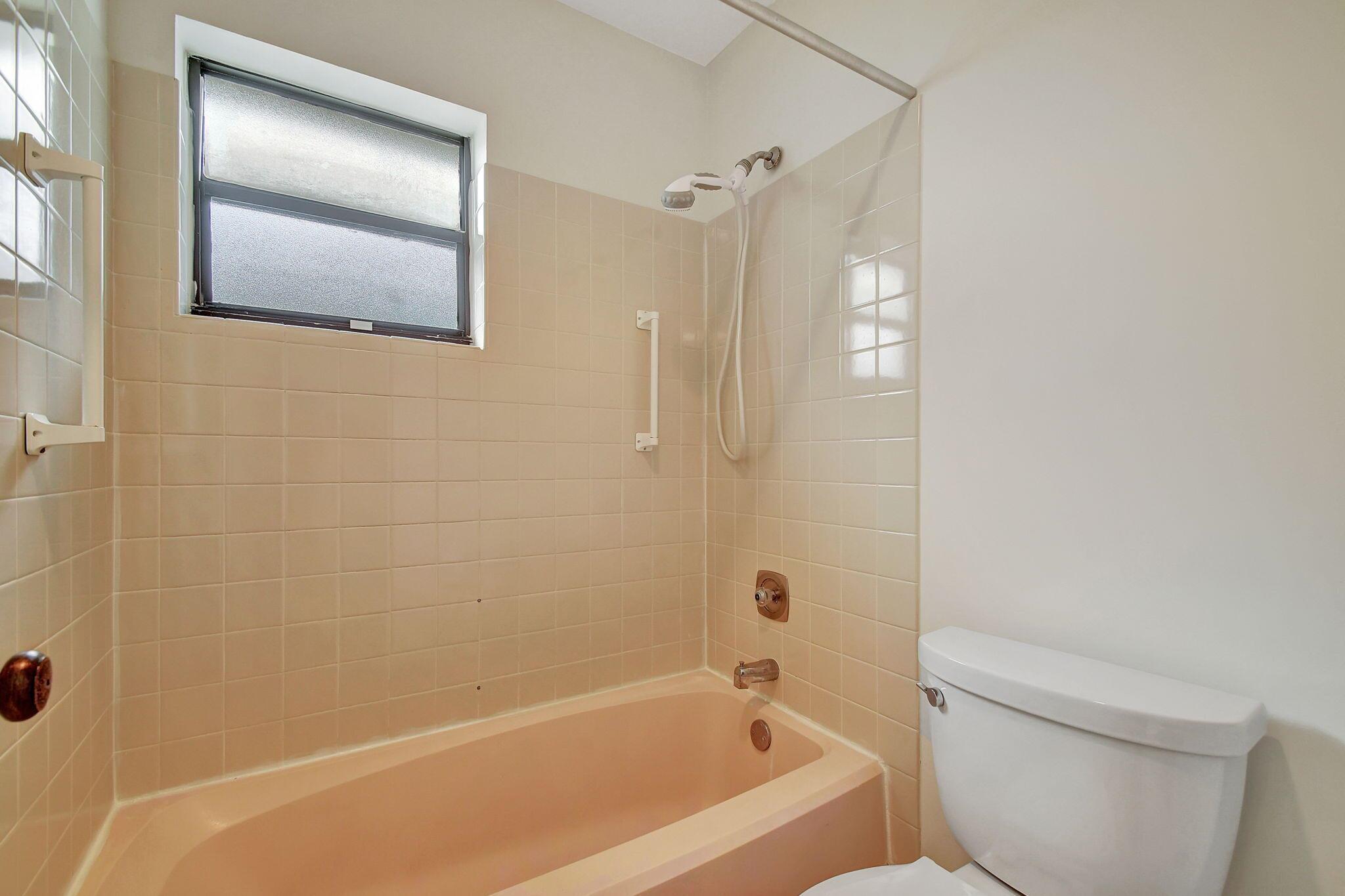 9805 Tabebuia Tree Drive A