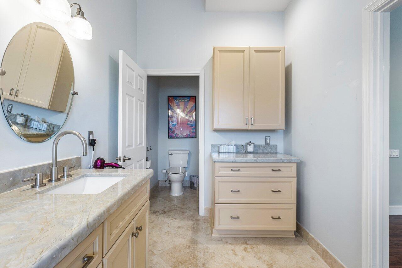 12241 Eagles Landing Way