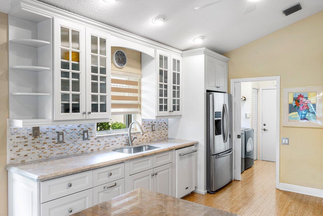 12241 Eagles Landing Way