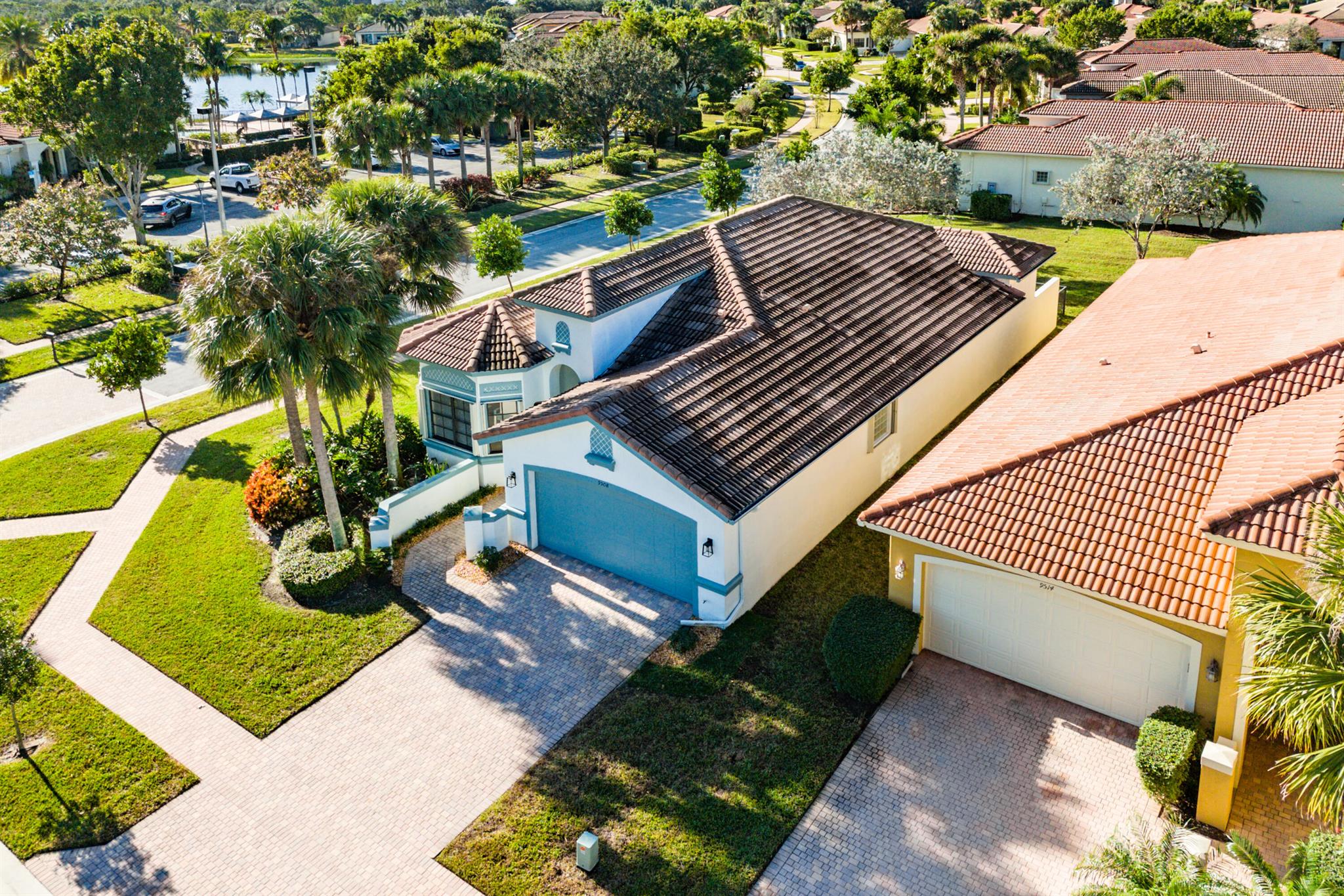 9508 Tivoli Isles Boulevard