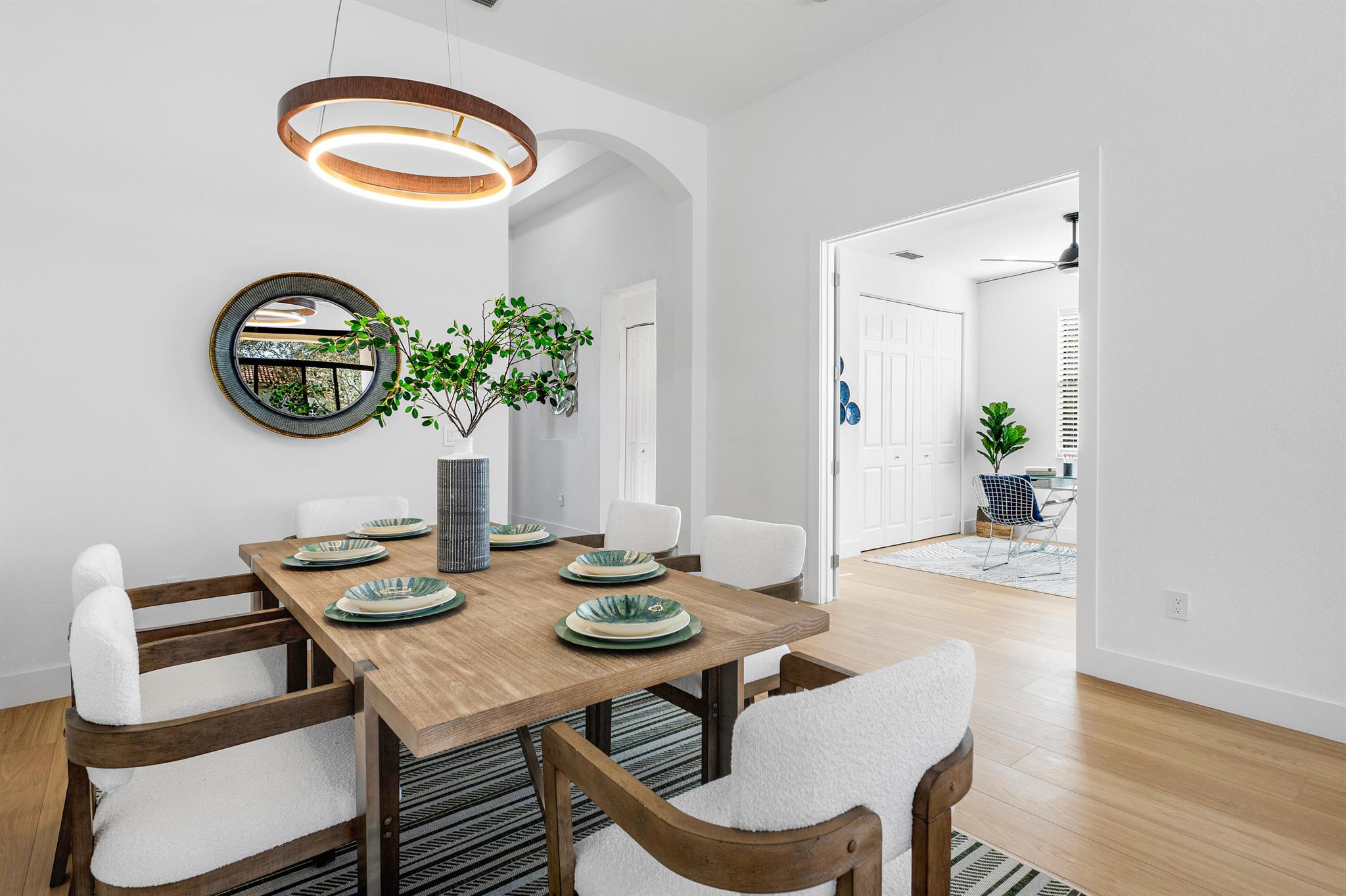 9508 Tivoli Isles Boulevard