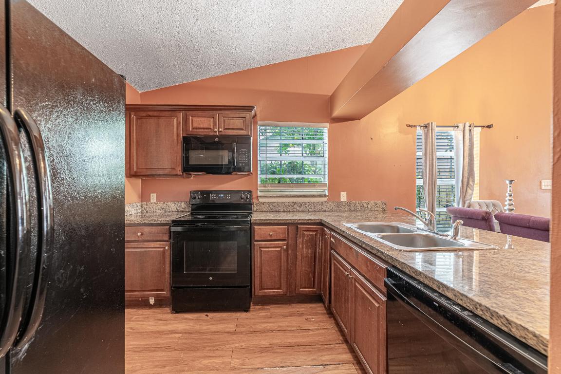 1465 Royal Forest Court