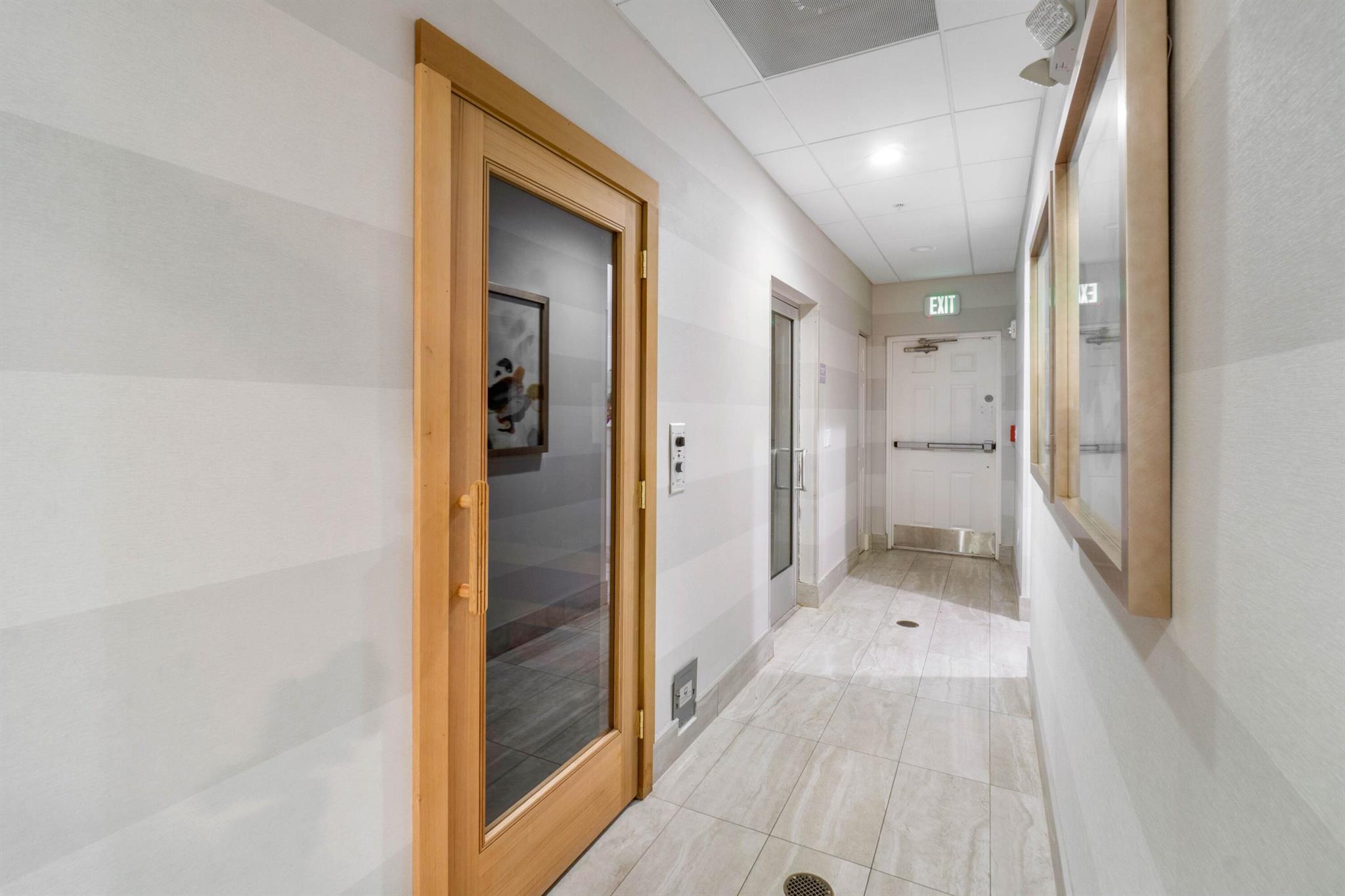 10745 Royal Caribbean Circle