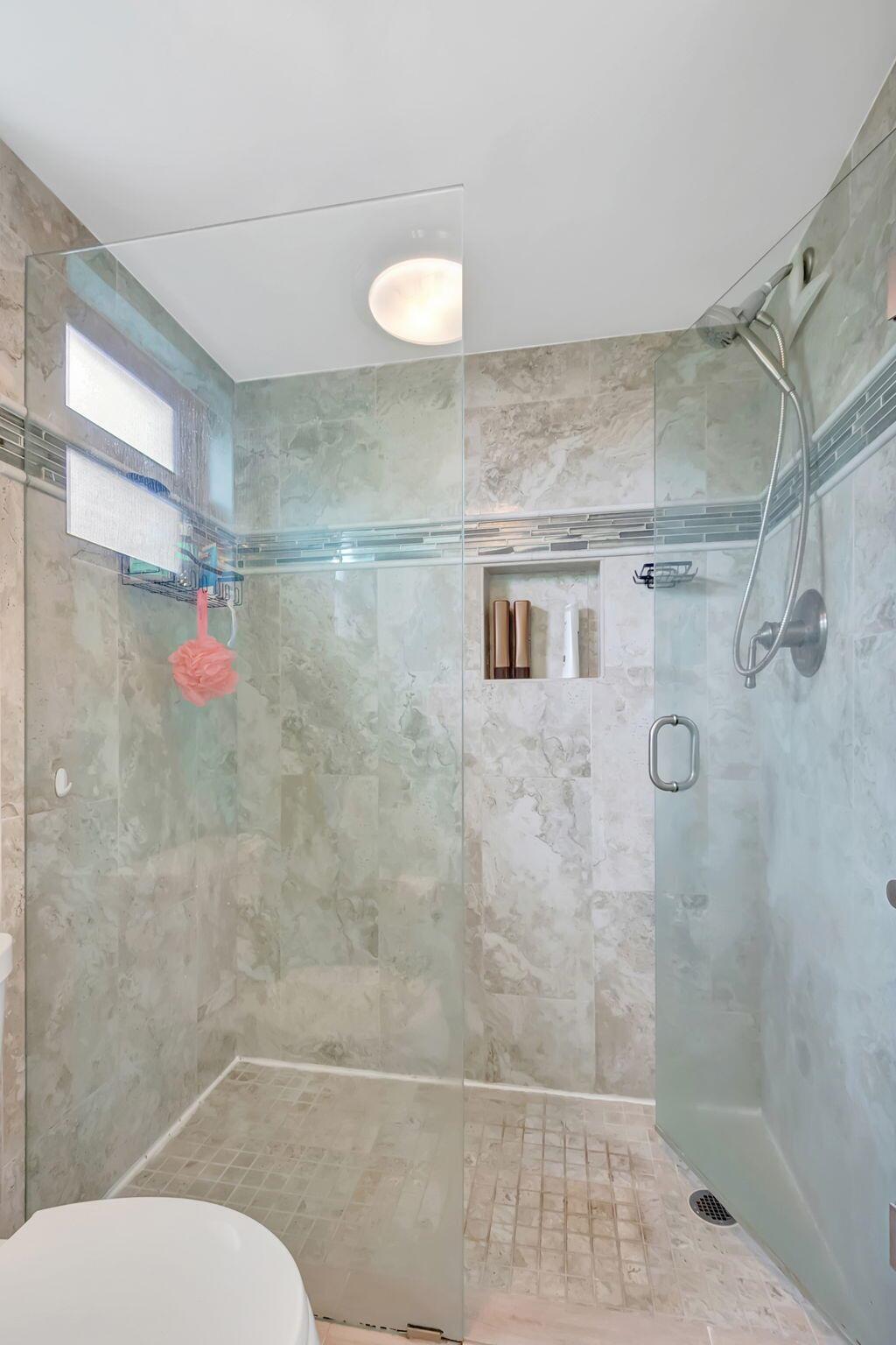 1405 S Federal Highway 117