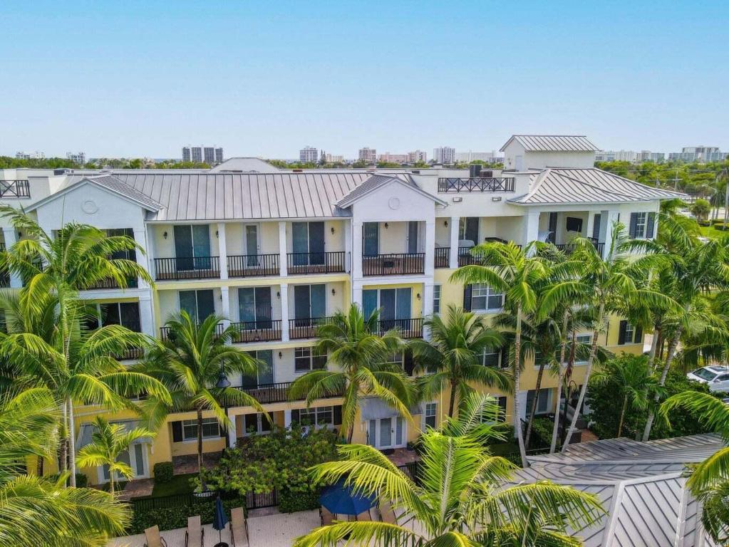 3120 Latitude Circle 303