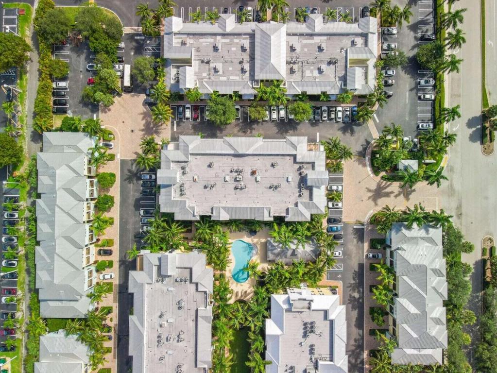 3120 Latitude Circle 303