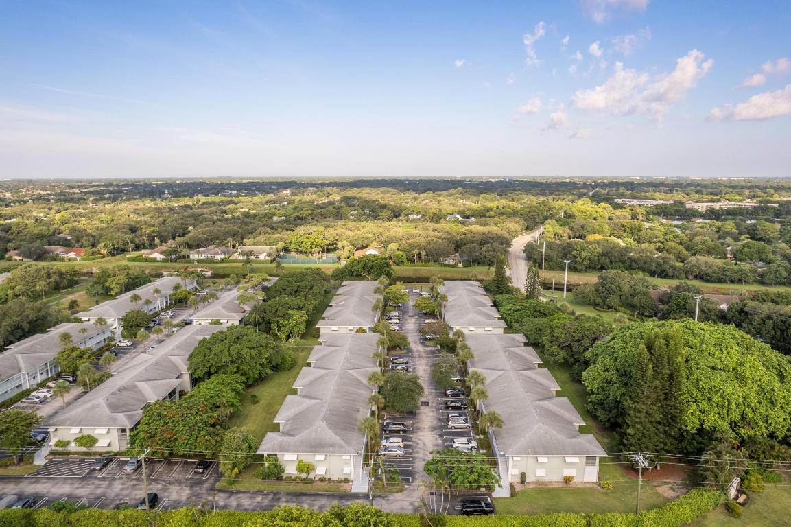 2340 SW 22nd 302 Avenue 302