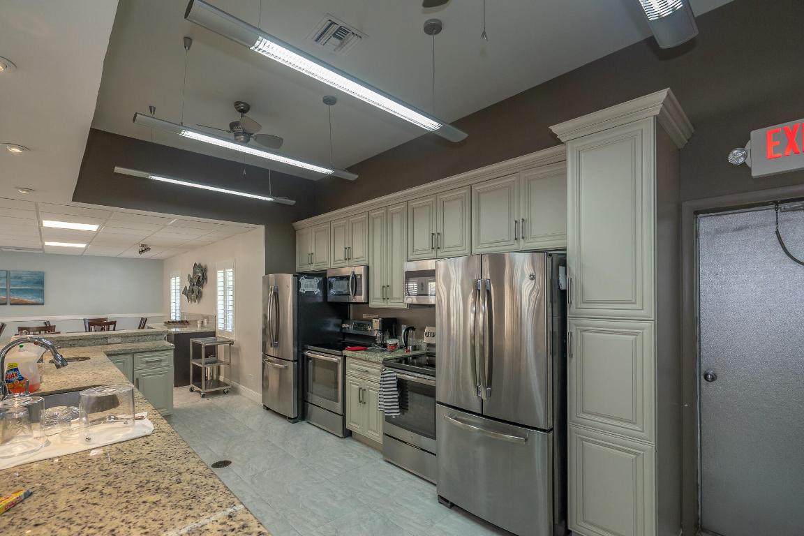 2340 SW 22nd 302 Avenue 302