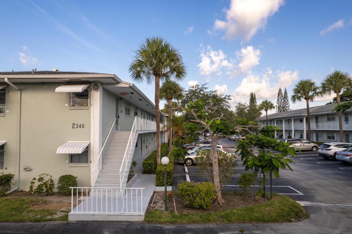 2340 SW 22nd 302 Avenue 302