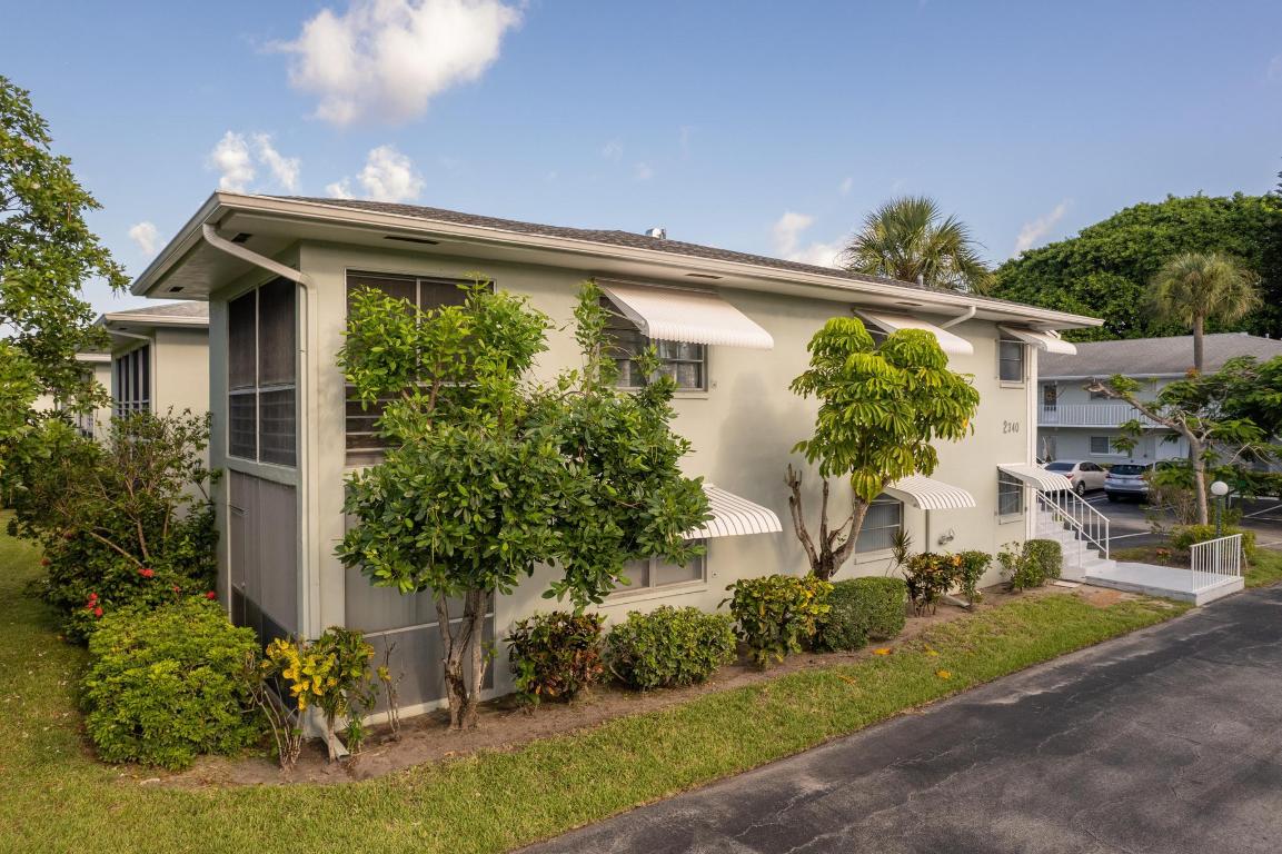 2340 SW 22nd 302 Avenue 302