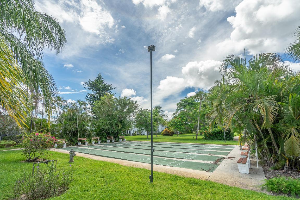 2340 SW 22nd 302 Avenue 302