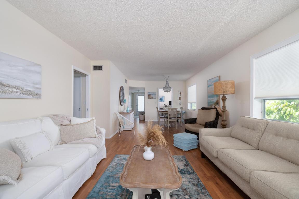 2340 SW 22nd 302 Avenue 302