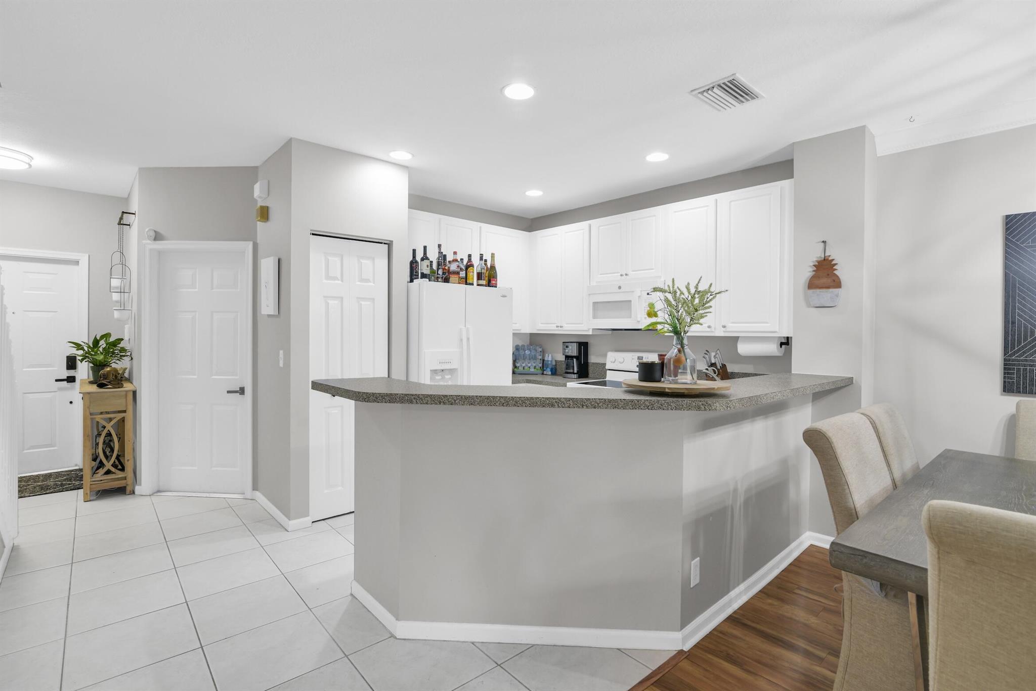 4724 Palmbrooke Circle