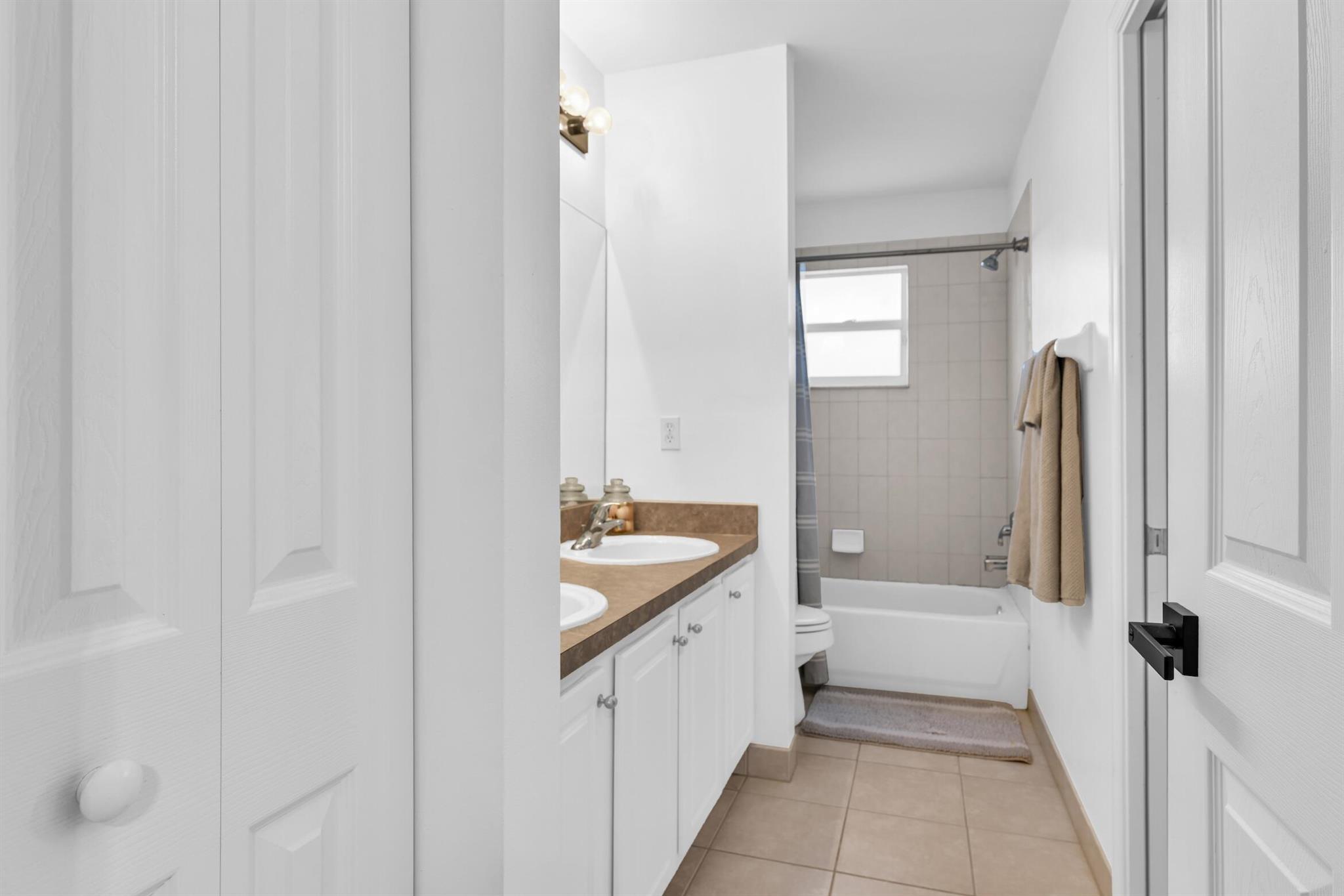 4724 Palmbrooke Circle