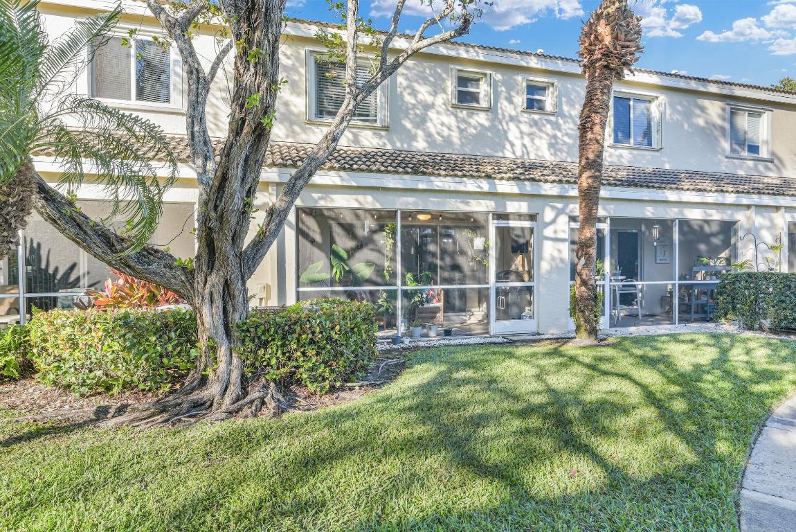 4724 Palmbrooke Circle