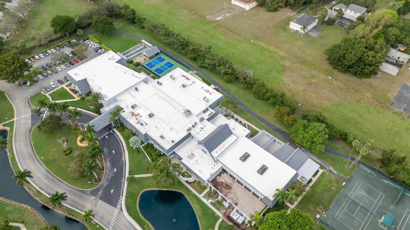 6515 Kensington Lane 201