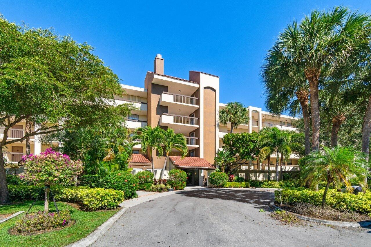 955 Egret Circle 408