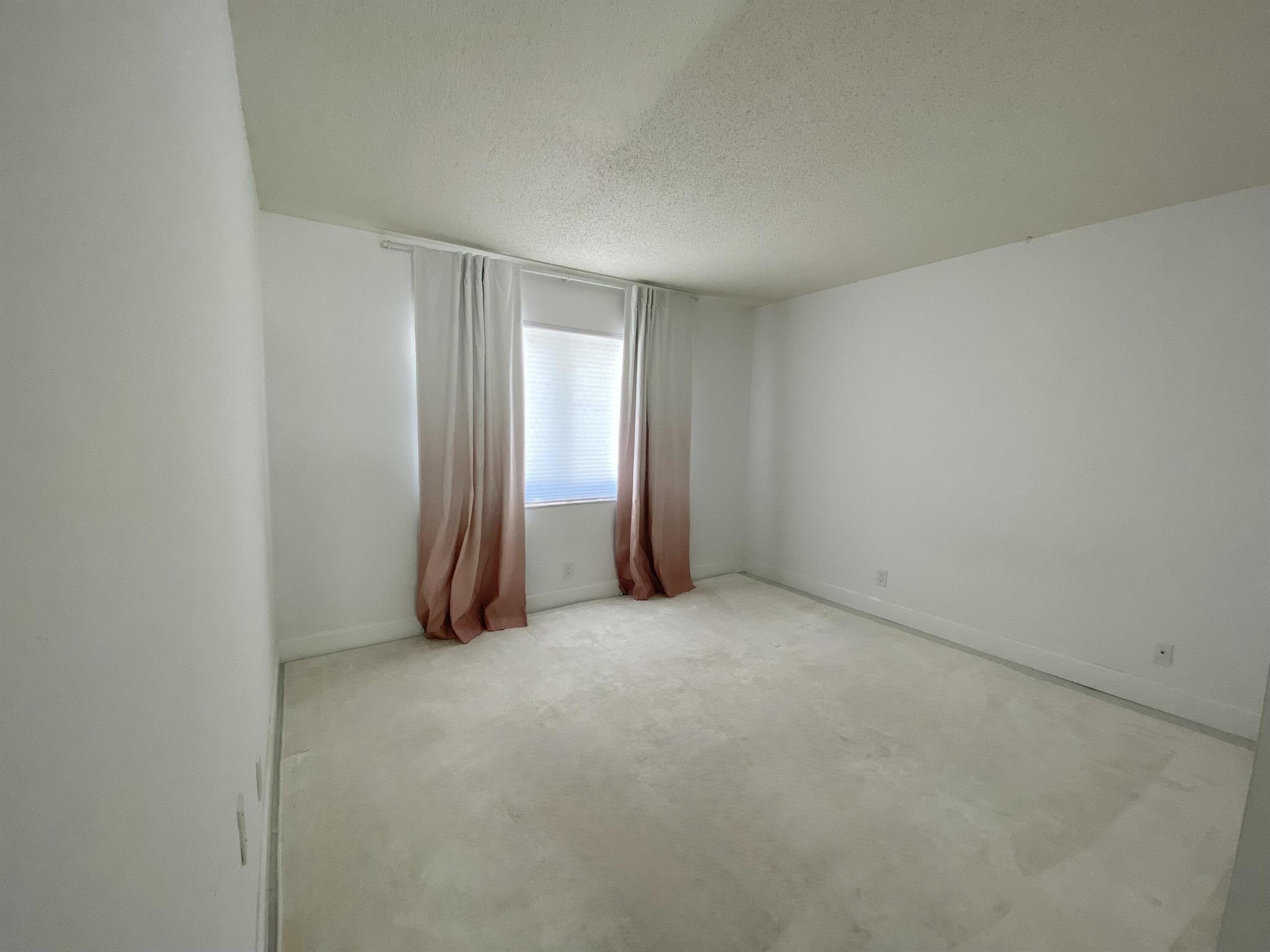 129 Seminole Avenue