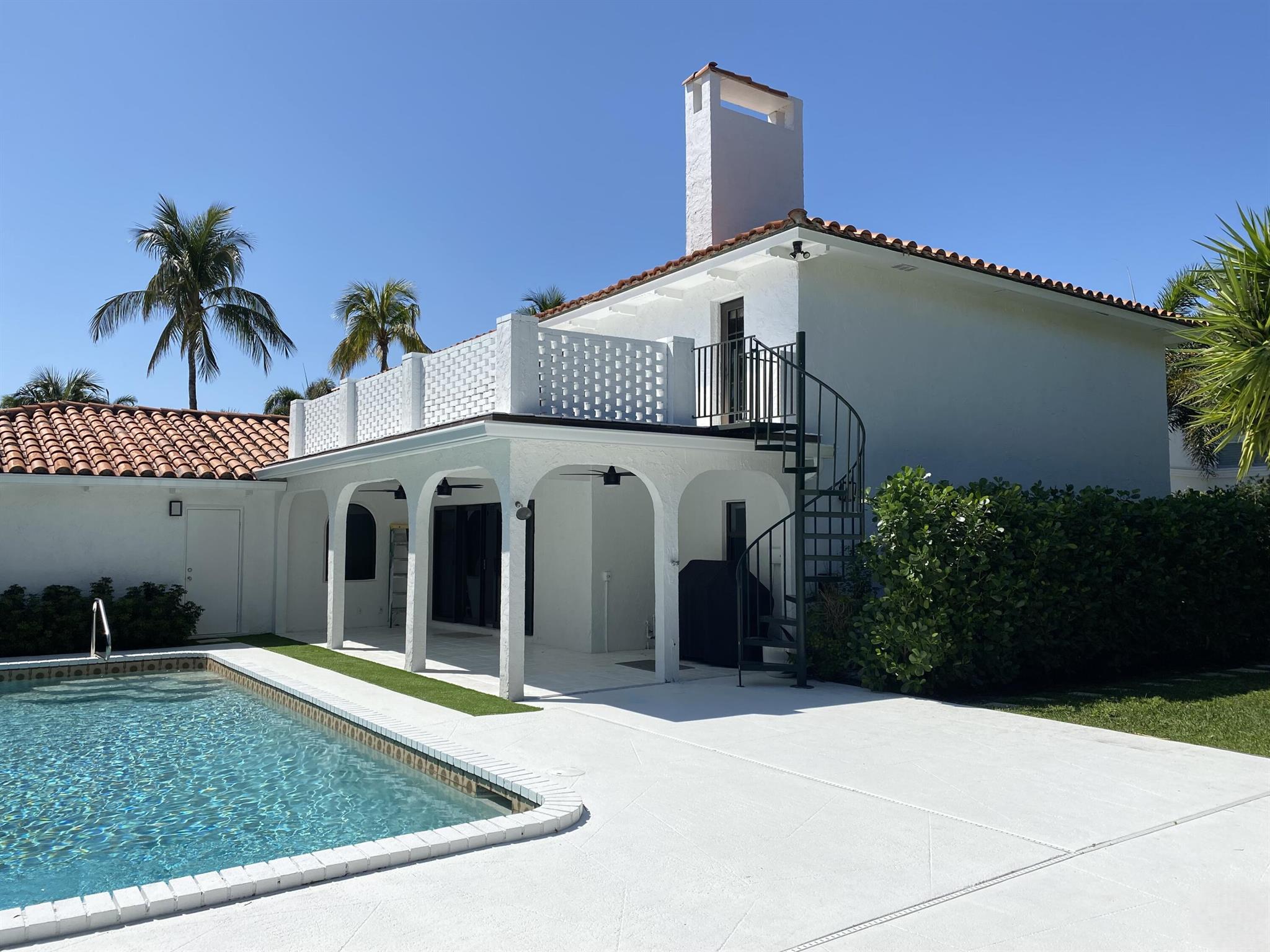 129 Seminole Avenue