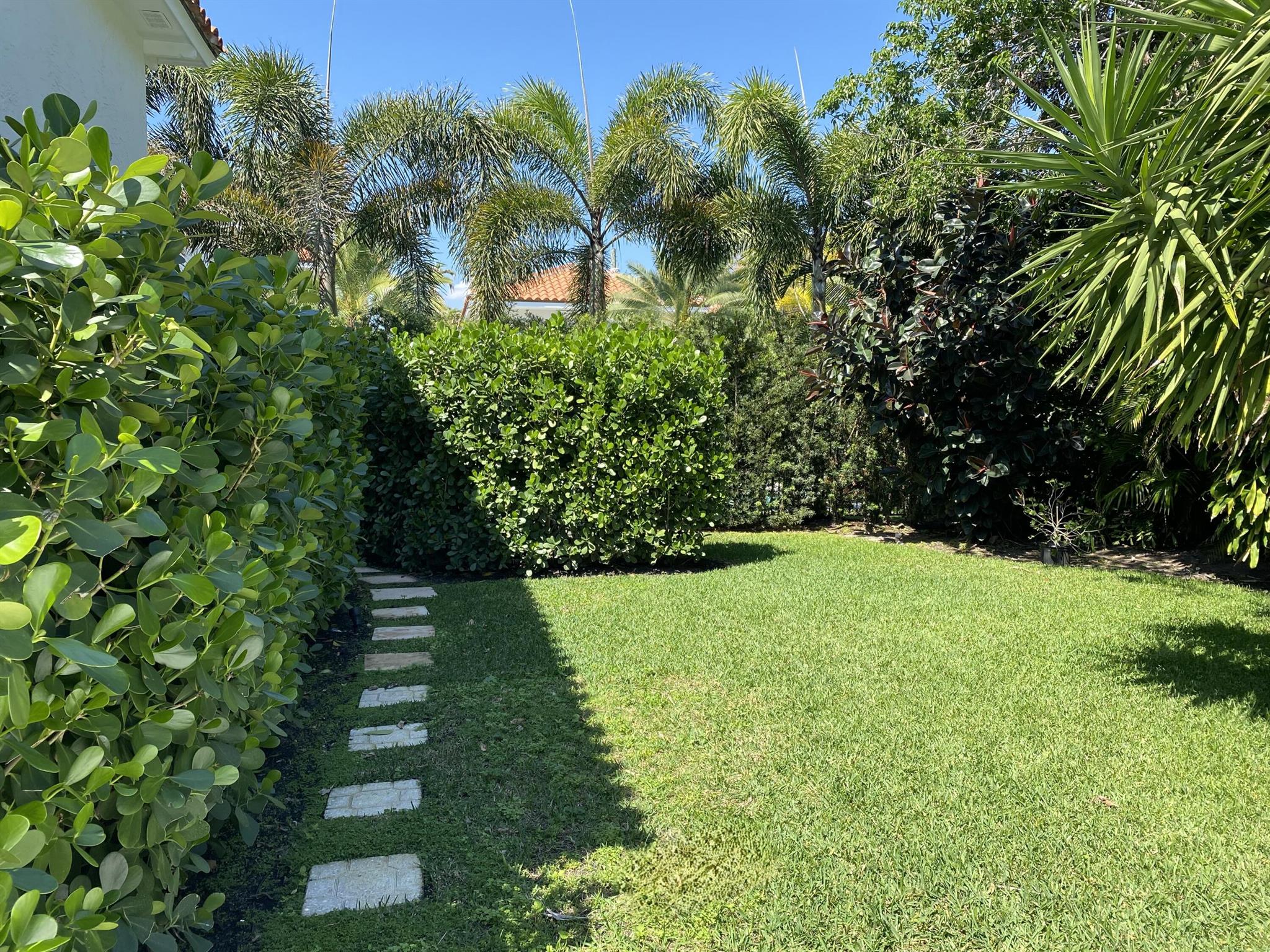 129 Seminole Avenue