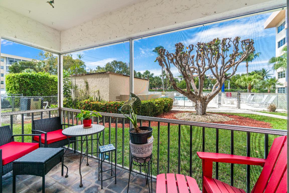 290 W Palmetto Park Road 114