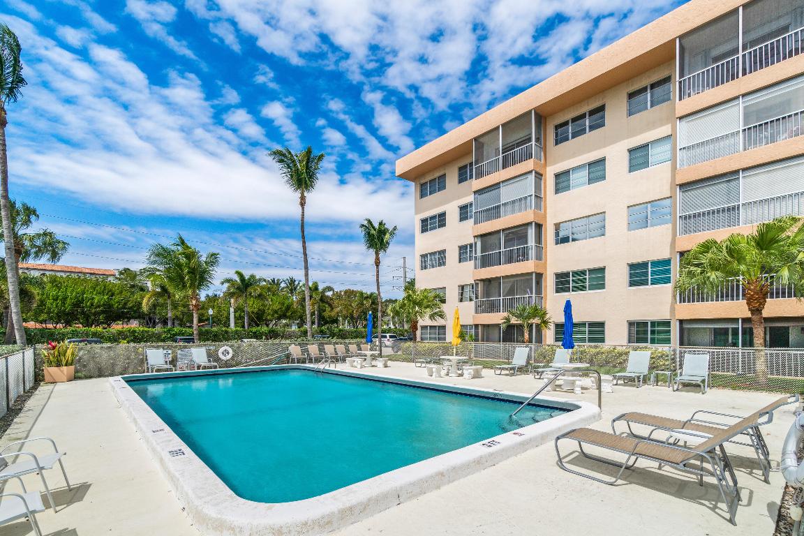 290 W Palmetto Park Road 114