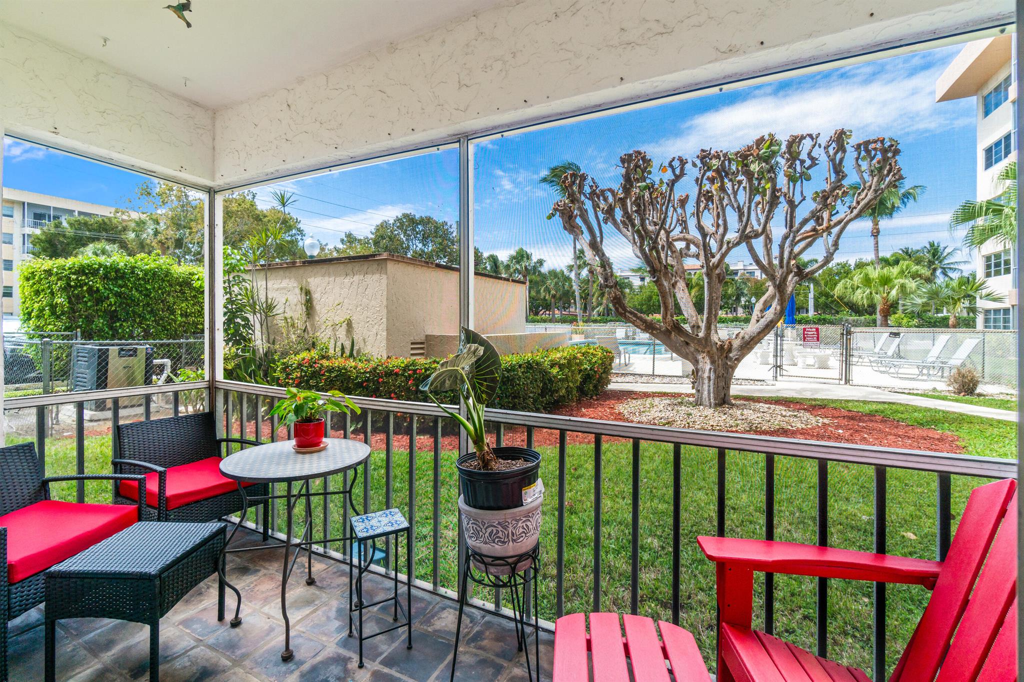 290 W Palmetto Park Road 114