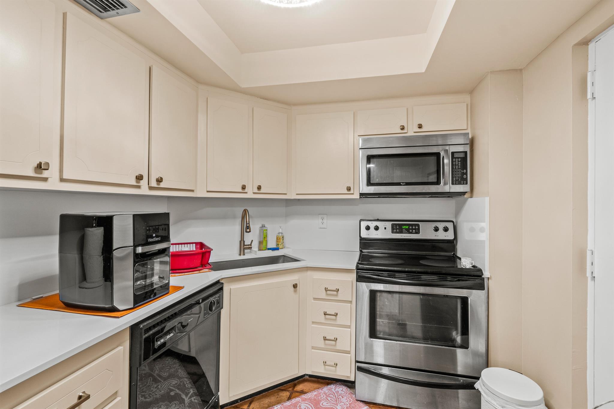 290 W Palmetto Park Road 114