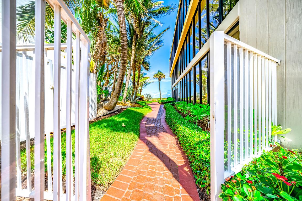 2155 S Ocean Boulevard 9