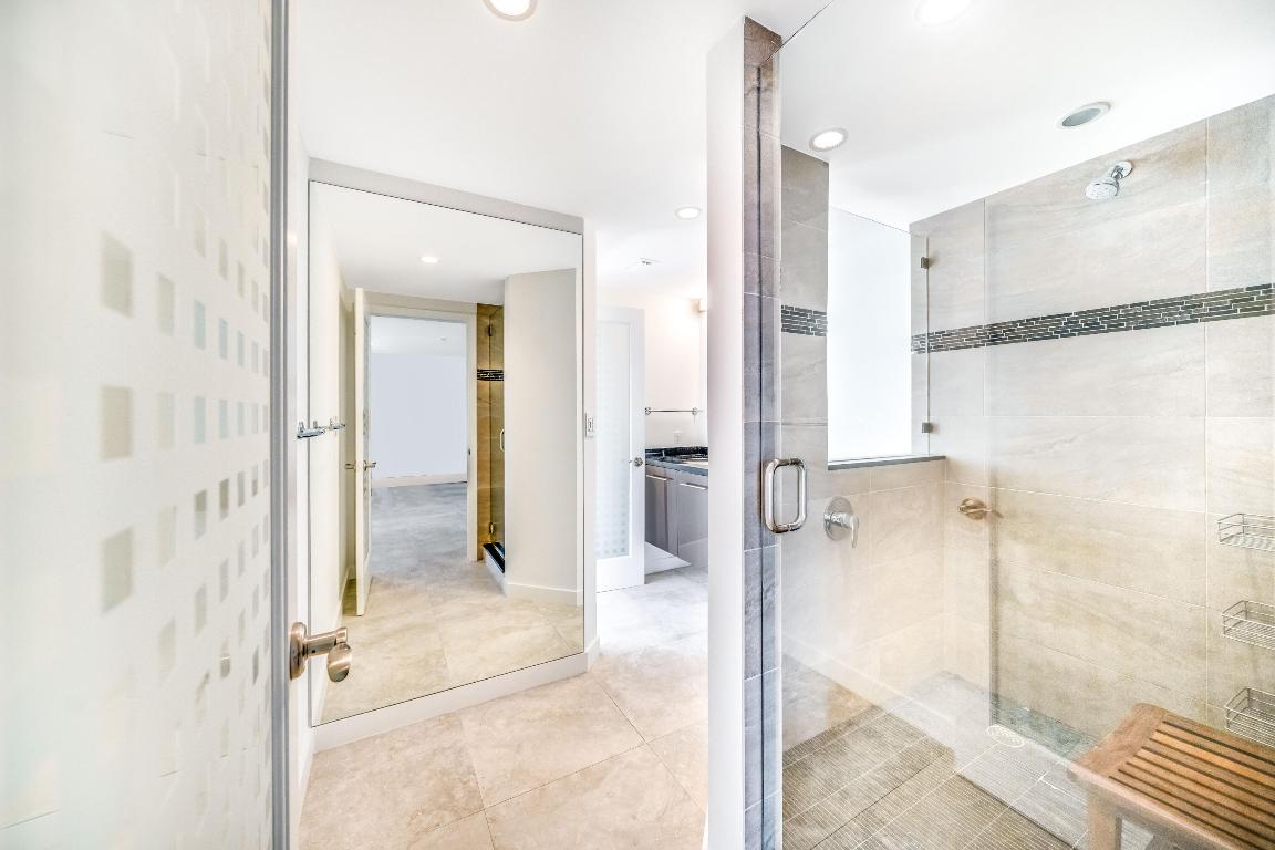 2155 S Ocean Boulevard 9