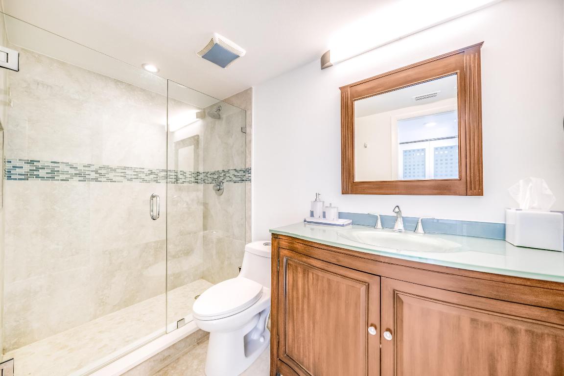 2155 S Ocean Boulevard 9