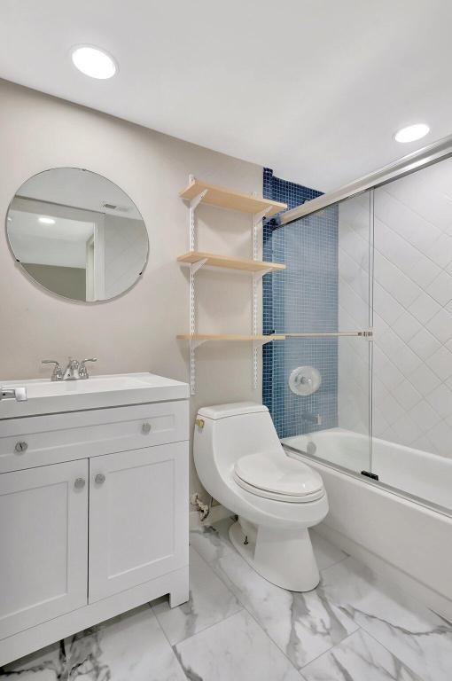 3939 NE 5th Avenue B105