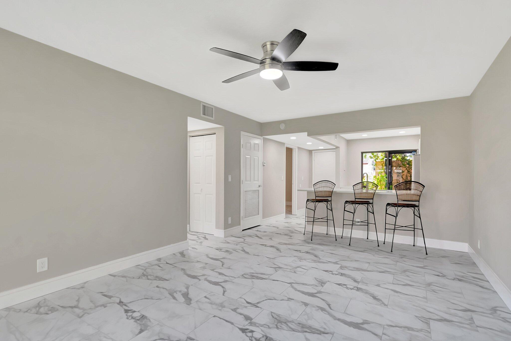 3939 NE 5th Avenue B105