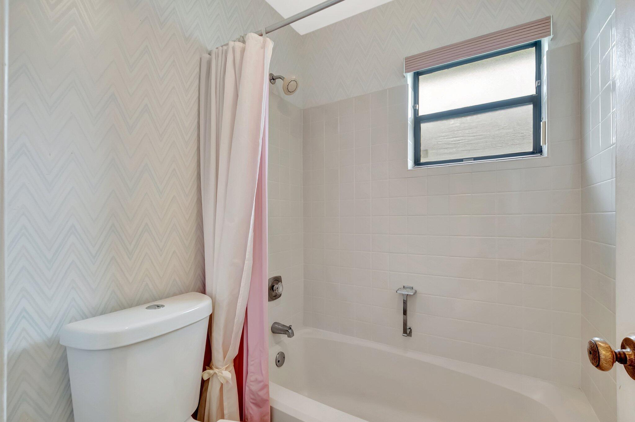 9765 Pecan Tree Drive B