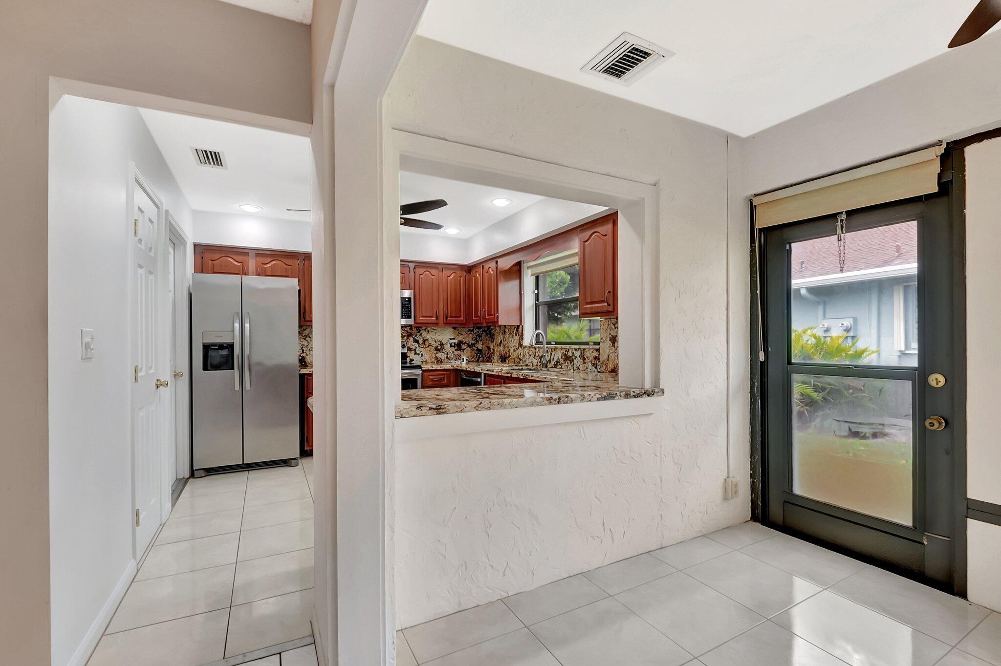 9765 Pecan Tree Drive B