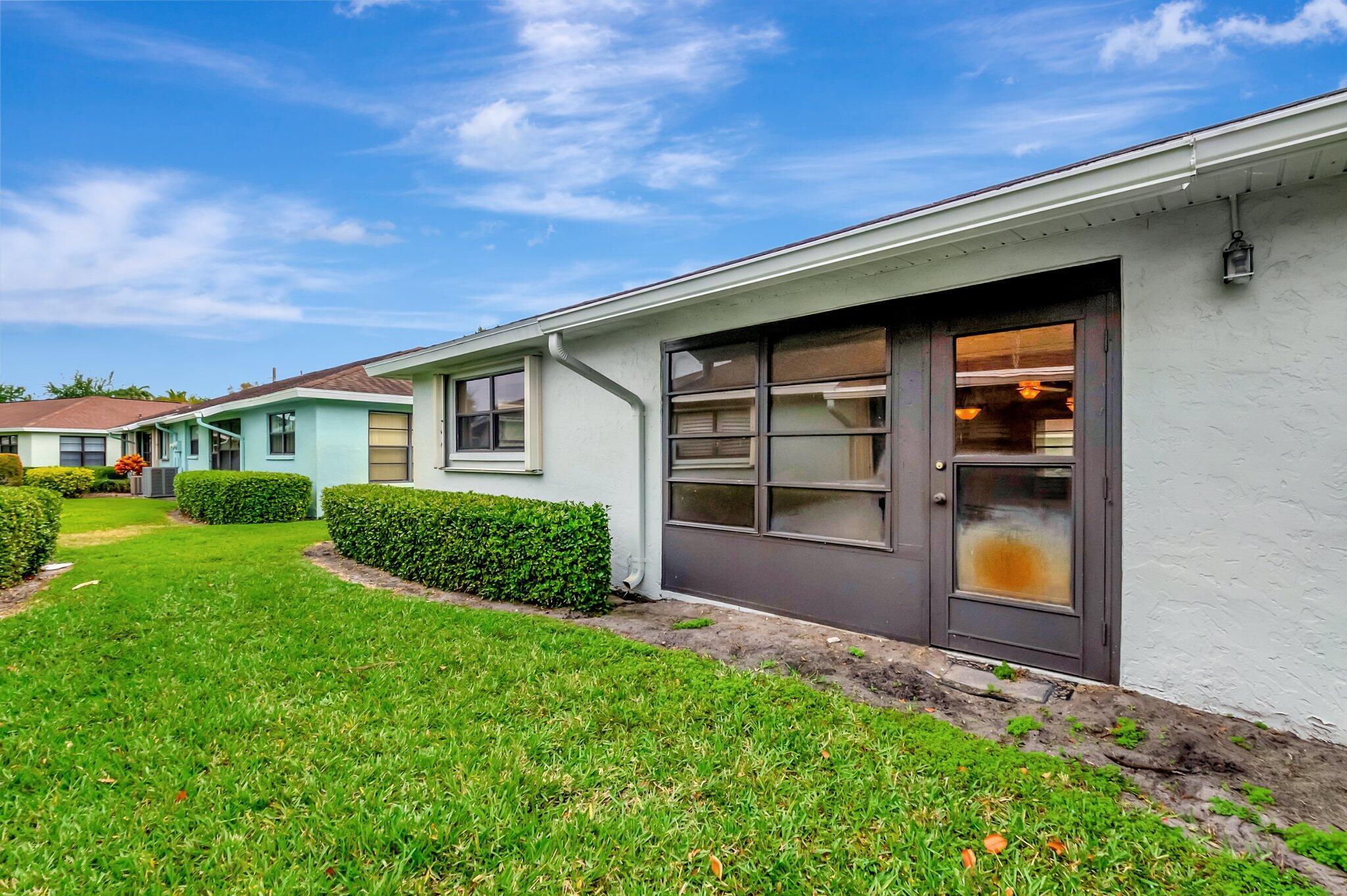 9765 Pecan Tree Drive B