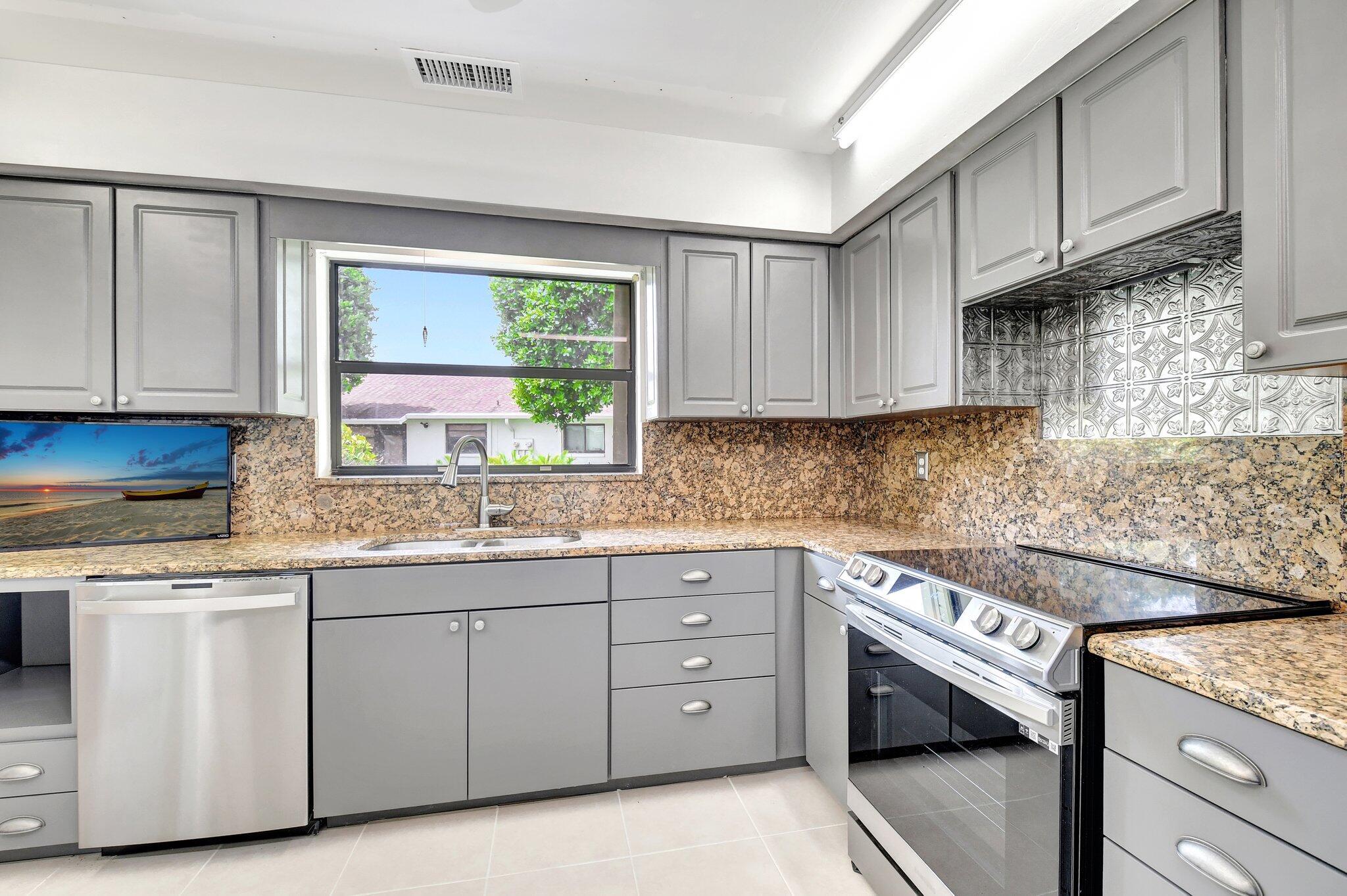 9805 Walnut Tree A Way A